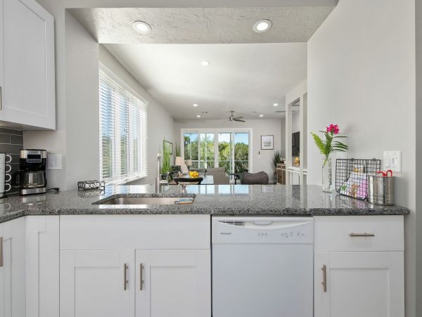Renovated Longboat Key Two Bedroom Vacation Home Six Guests