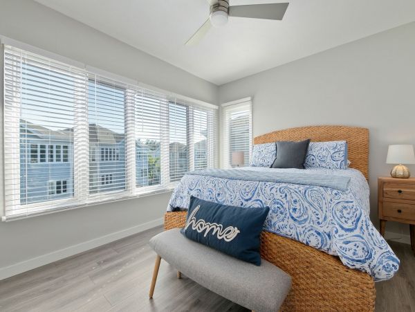 Renovated Longboat Key Two Bedroom Vacation Home Six Guests