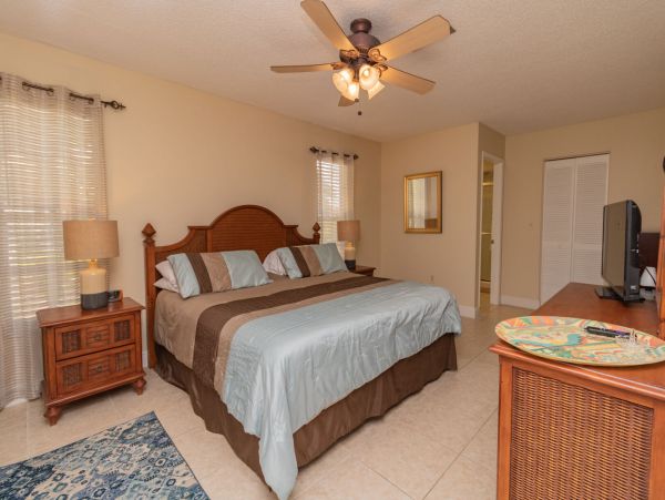 Quaint Pet Friendly Home with Private Pool