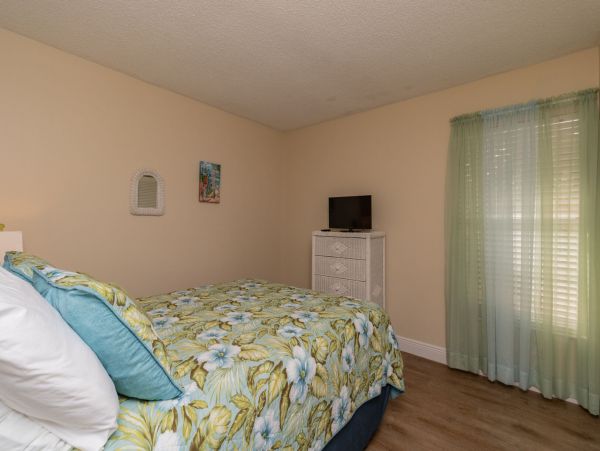 Quaint Pet Friendly Home with Private Pool