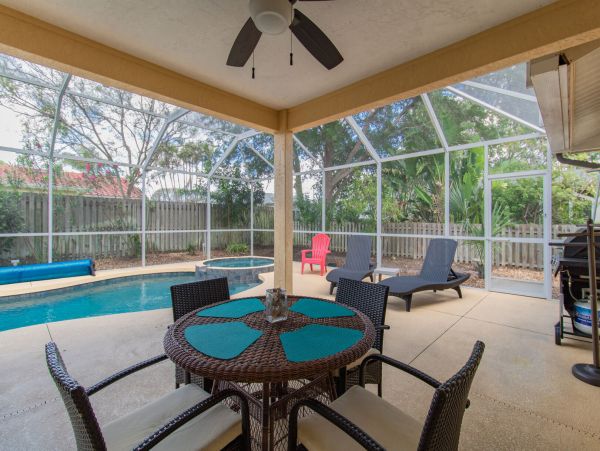 Quaint Pet Friendly Home with Private Pool