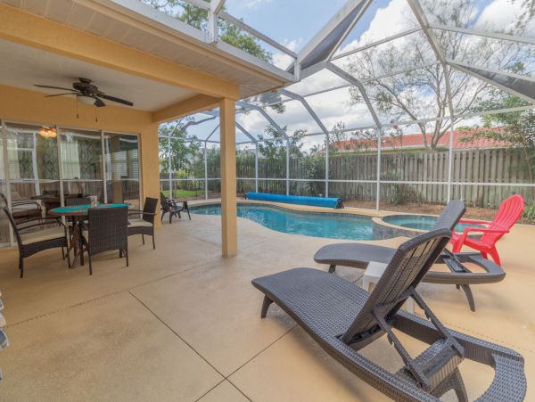 Quaint Pet Friendly Home with Private Pool
