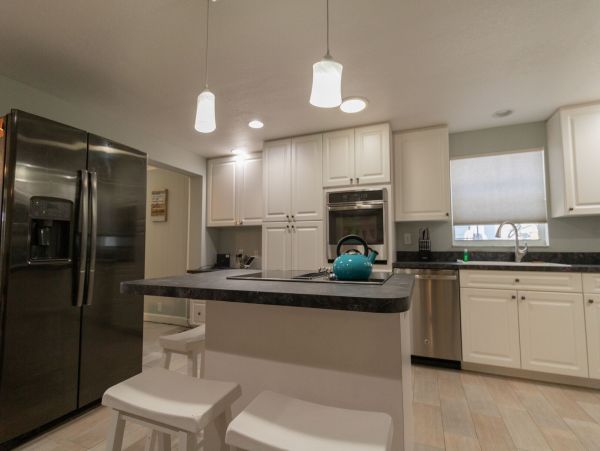 Bradenton Three Bedroom Vacation Home Sleeps 12 Guests