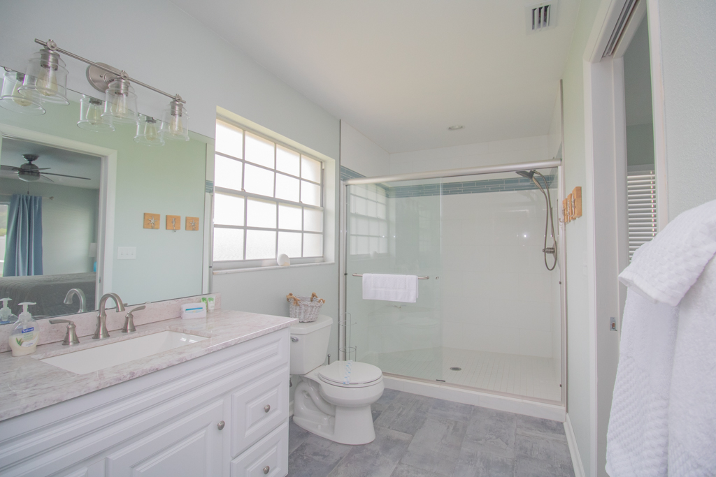 Value Priced Great three Bedroom Bradenton Florida