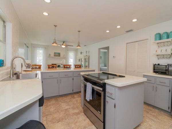 Value Priced Great three Bedroom Bradenton Florida