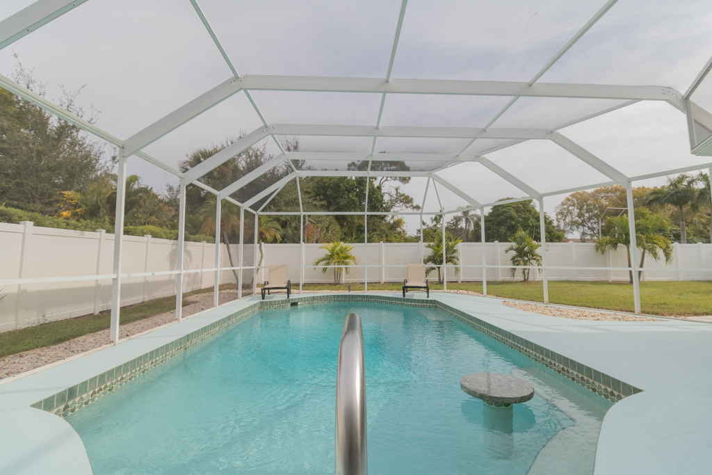 Value Priced Great three Bedroom Bradenton Florida