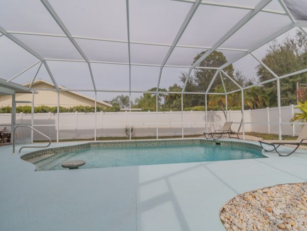 Value Priced Great three Bedroom Bradenton Florida