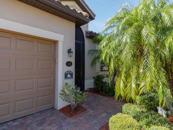 Anna Maria Island Holmes Beach Home 982481