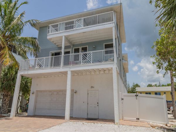 Anna Maria Island Holmes Beach Condo 982483