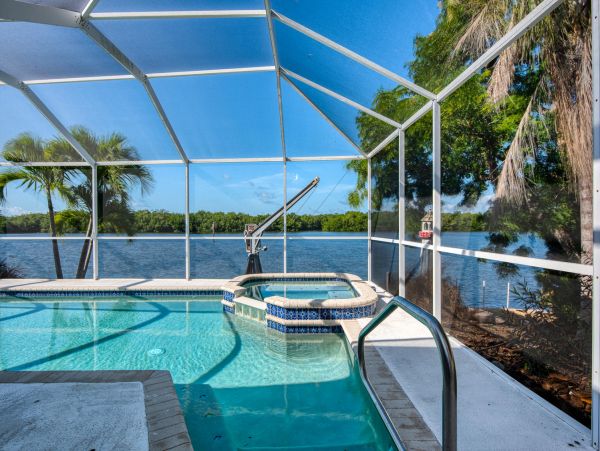 Anna Maria Island Holmes Beach Home 982486