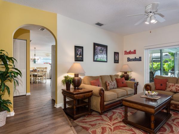2 Minute Drive to Beach in West Bradenton