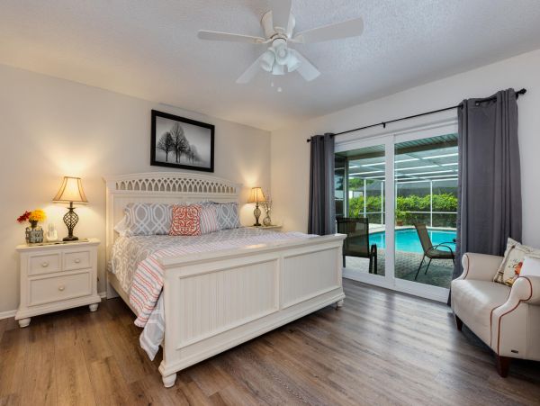 2 Minute Drive to Beach in West Bradenton