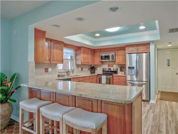 Anna Maria Island Holmes Beach Home 982490