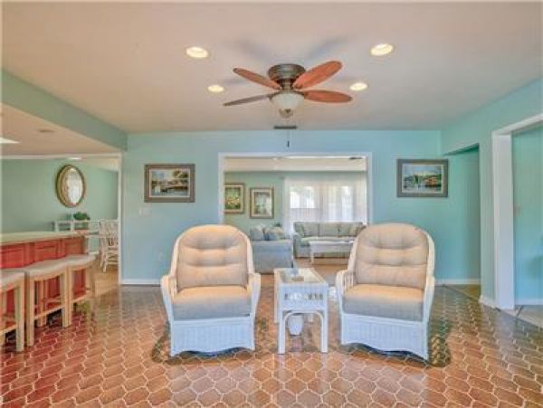 Anna Maria Island Holmes Beach Home 982490