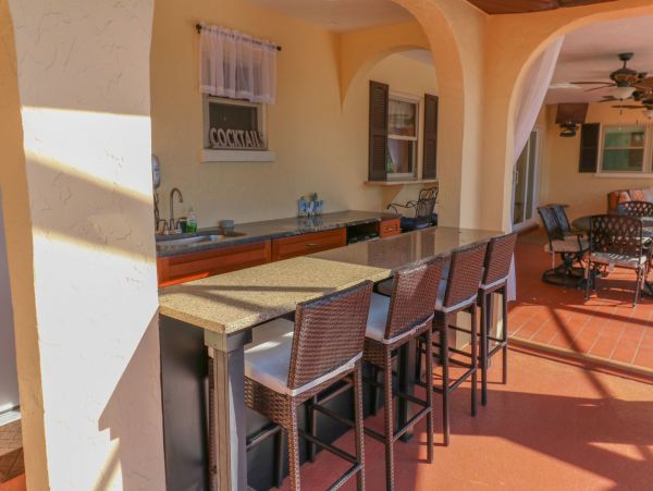Anna Maria Island Holmes Beach Home 982490