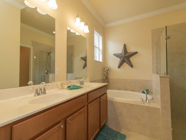 Anna Maria Island Holmes Beach Home 982491