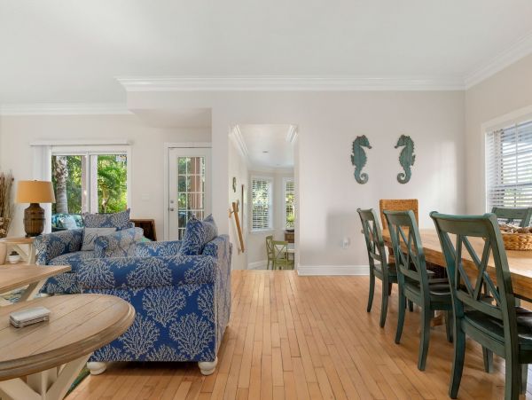 Anna Maria Island Holmes Beach Home 982492