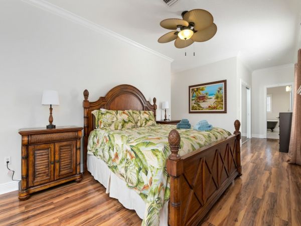 Anna Maria Island Holmes Beach Home 982492