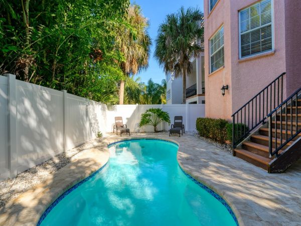 Anna Maria Island Holmes Beach Home 982492