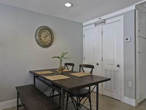 Cortez One Bedroom Waterfront Vacation Rental