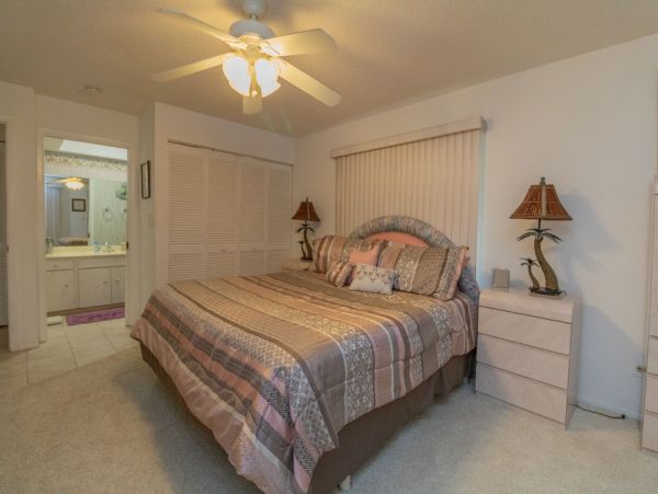 Anna Maria Island Holmes Beach Condo 982496