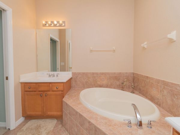 Anna Maria Island Holmes Beach Home 982497