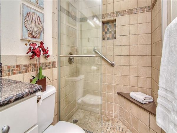 St. Petersburg Condo 982498