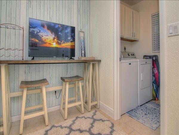 St. Petersburg Condo 982502