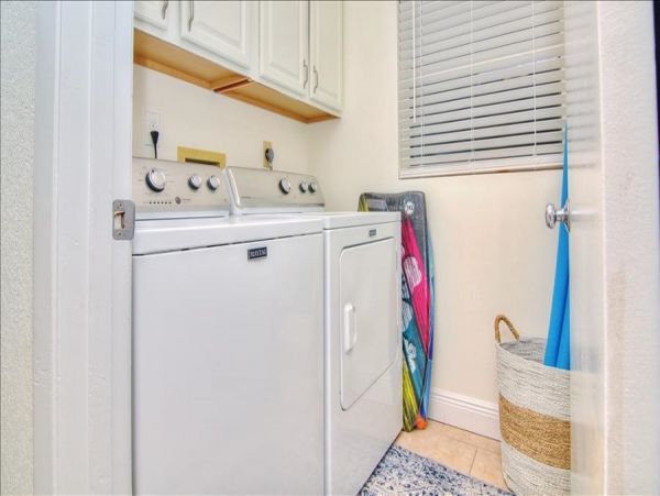 St. Petersburg Condo 982502
