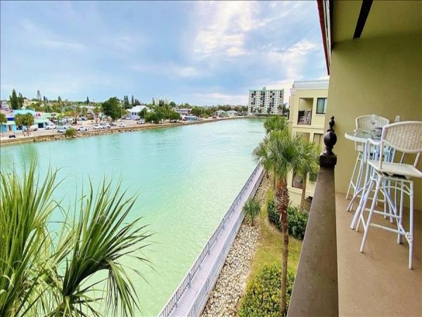 Treasure Island Condo 982503
