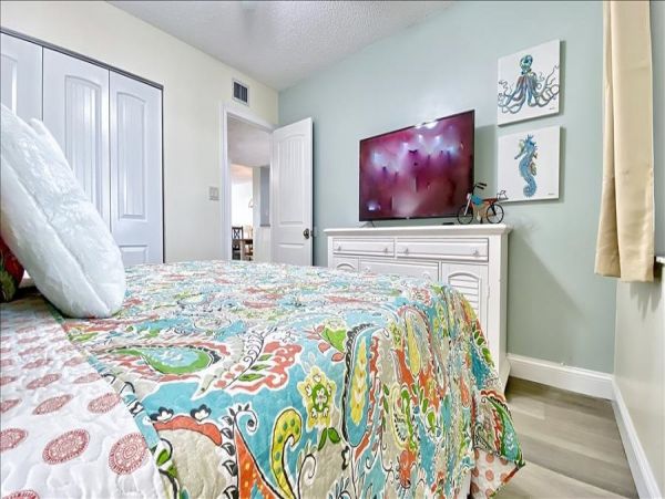 Treasure Island Condo 982503