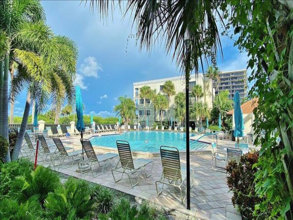 Treasure Island Condo 982503