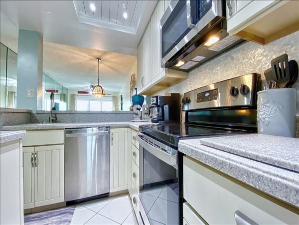 Treasure Island Condo 982503