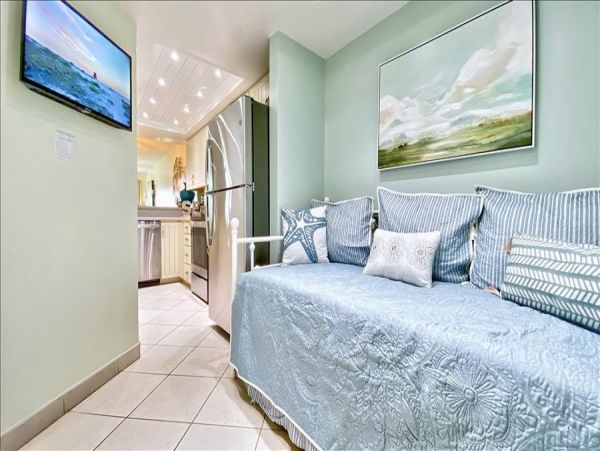 Treasure Island Condo 982503