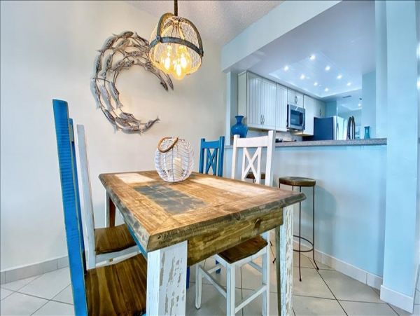 Treasure Island Condo 982503