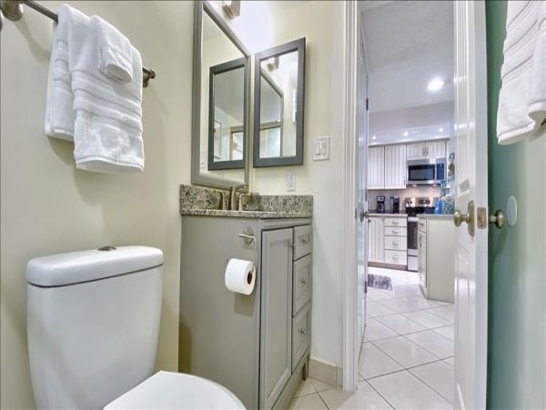 Treasure Island Condo 982503