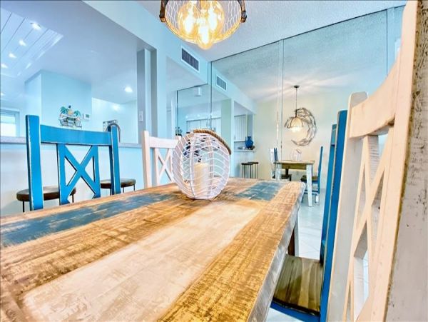 Treasure Island Condo 982503