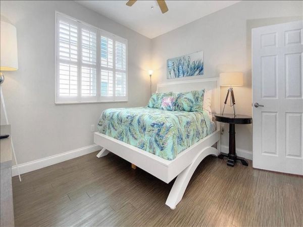 Treasure Island Condo 982508