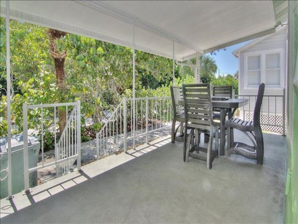 Treasure Island Condo 982509