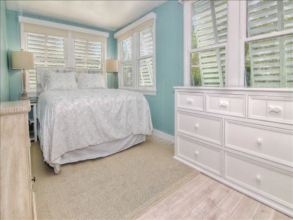 Treasure Island Condo 982509