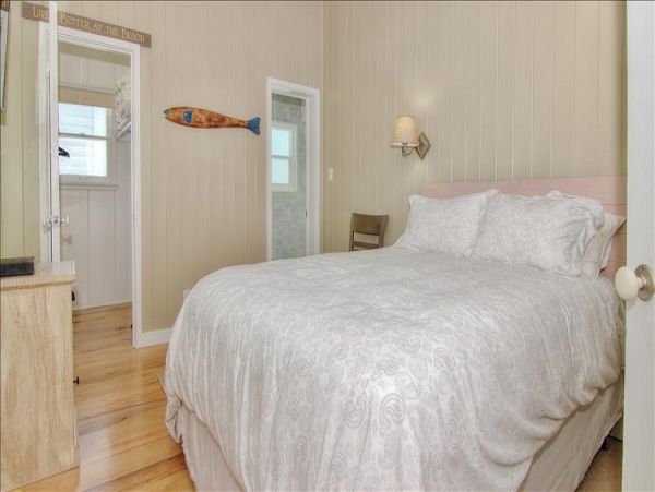 Treasure Island Condo 982509