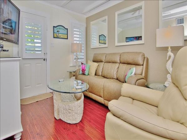 Treasure Island Condo 982511