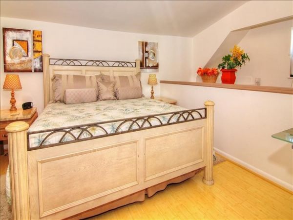 Treasure Island Condo 982511