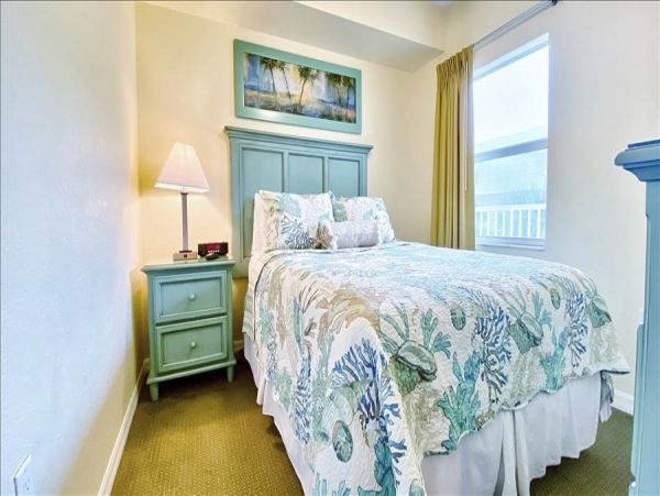 Treasure Island Condo 982512