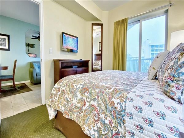 Treasure Island Condo 982512