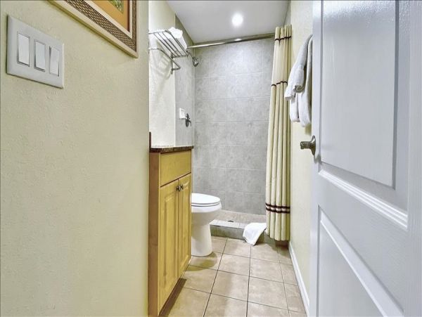 Treasure Island Condo 982512