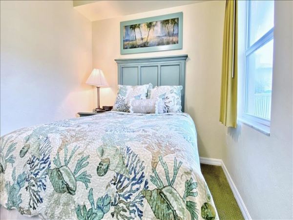 Treasure Island Condo 982512