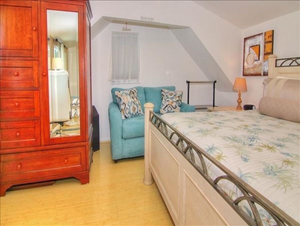 Treasure Island Condo 982513