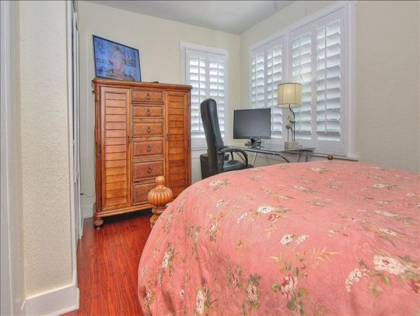 Treasure Island Condo 982515