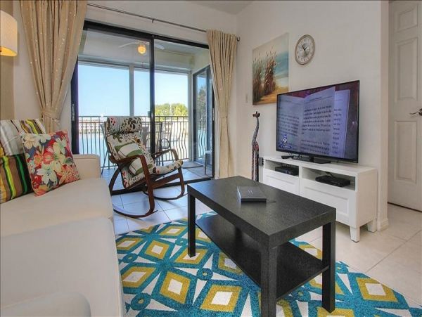Treasure Island Lovely Waterside Condo for Rent.